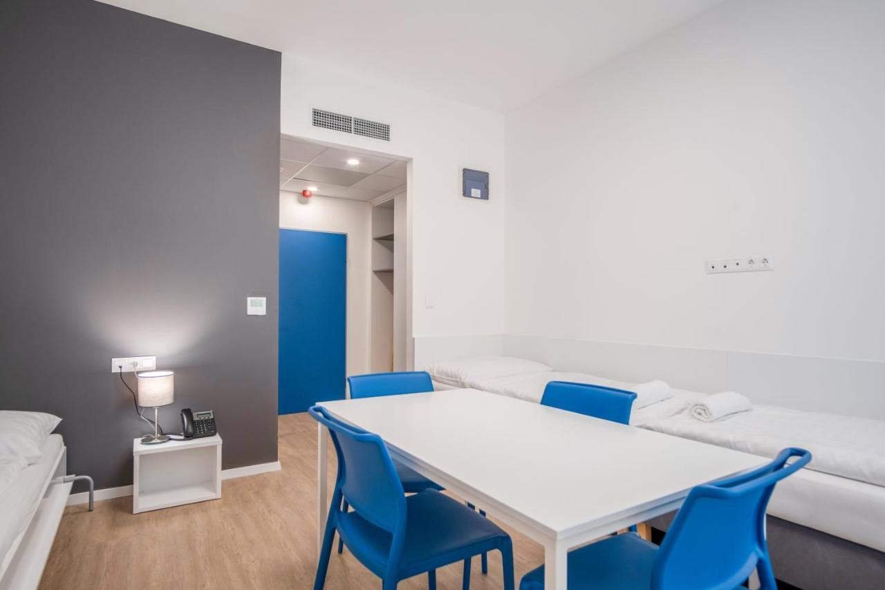 Bed and Breakfast Ciszterci Rendezvenykoezpont Balatonalmádi Zewnętrze zdjęcie
